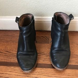 Madewell black booties